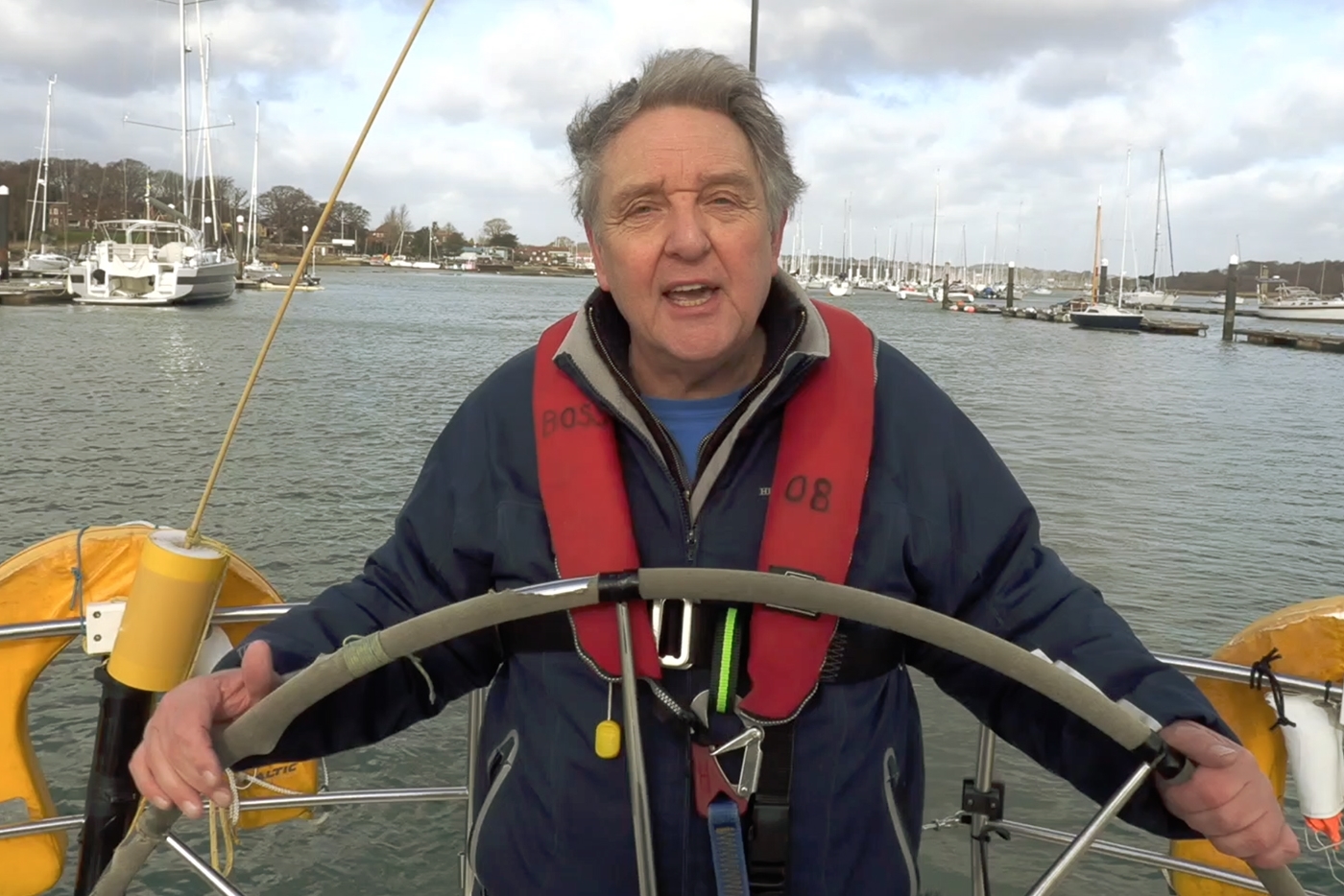 How to dock a sailboat on a finger pontoon