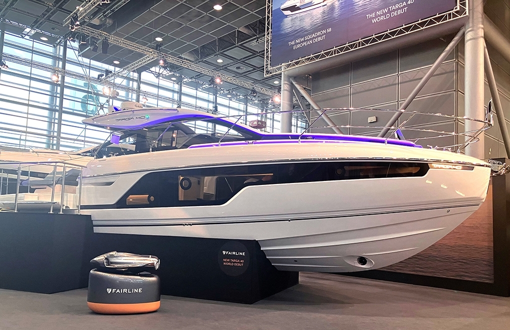 Fairline Targa 40 at boot Düsseldorf