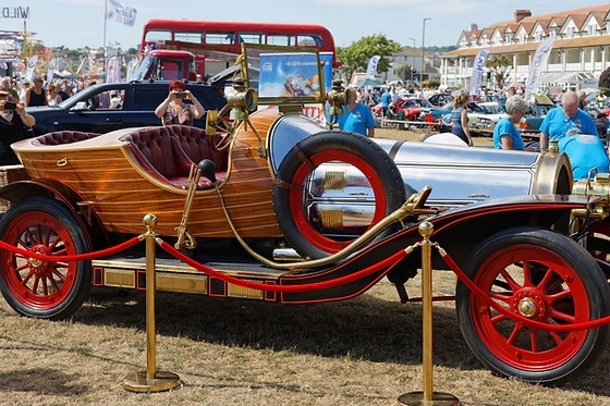 Riviera Classic Car Show 2025